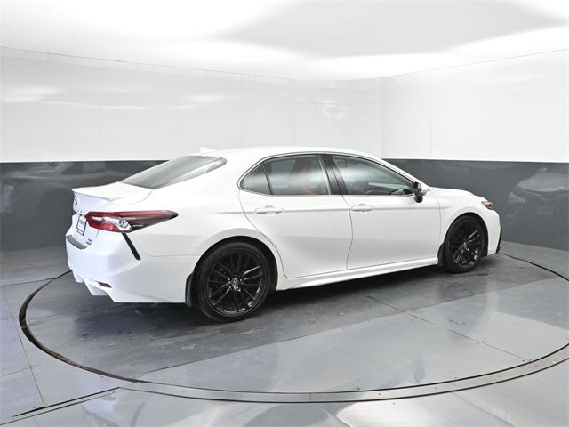 2022 Toyota Camry Hybrid XSE