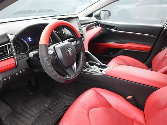 2022 Toyota Camry Hybrid XSE