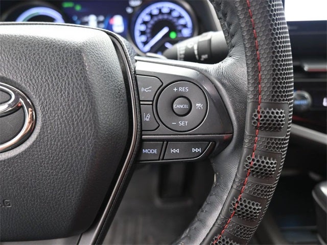 2022 Toyota Camry Hybrid XSE