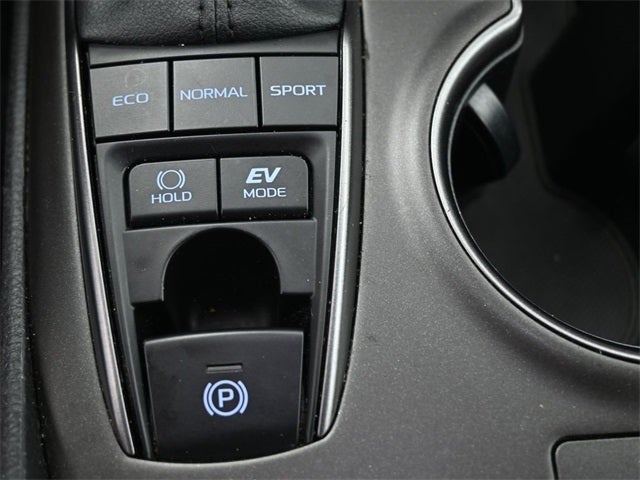 2022 Toyota Camry Hybrid XSE