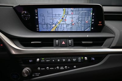 2021 Lexus ES 300h Ultra Luxury