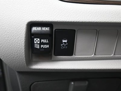 2018 Toyota Sienna XLE 8 Passenger