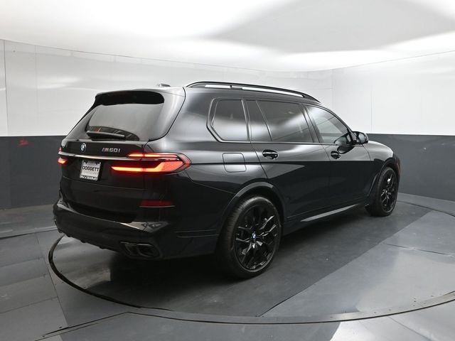 2025 BMW X7 M60i