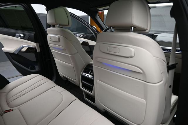 2024 BMW X6 xDrive40i