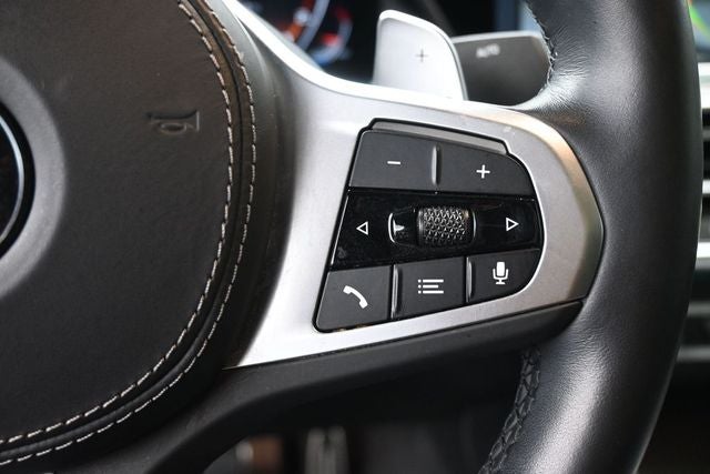 2022 BMW X6 M50i