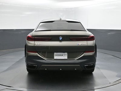 2022 BMW X6 M50i