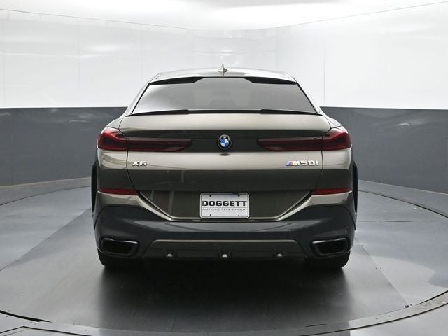 2022 BMW X6 M50i