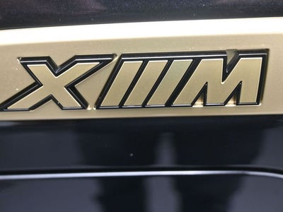 2023 BMW XM Base