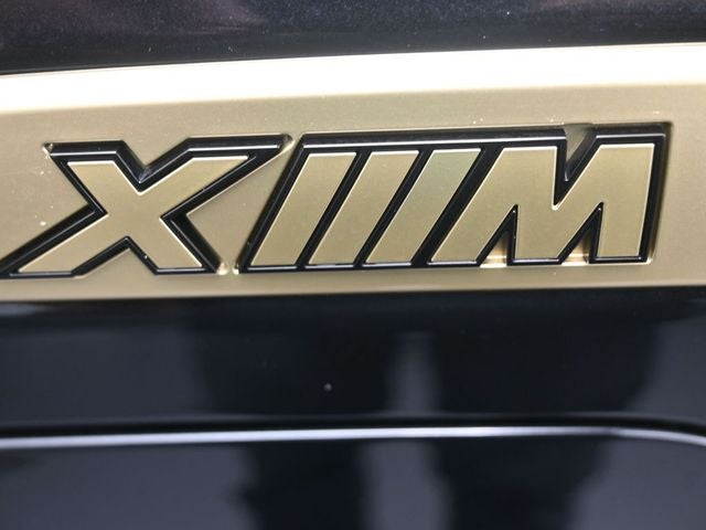 2023 BMW XM Base