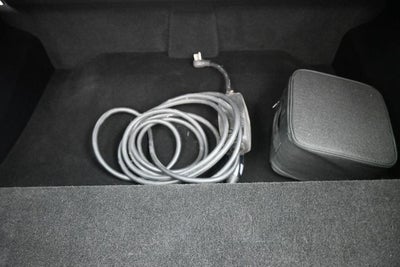 2022 Tesla Model X Base