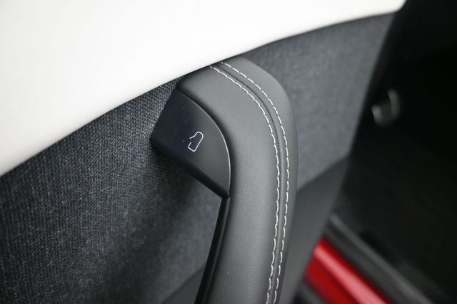 2022 Tesla Model X Base
