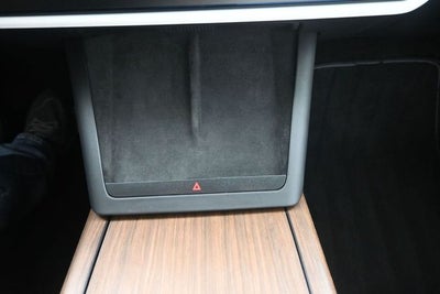 2022 Tesla Model X Base