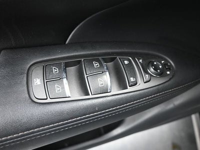 2017 INFINITI Q70L 3.7