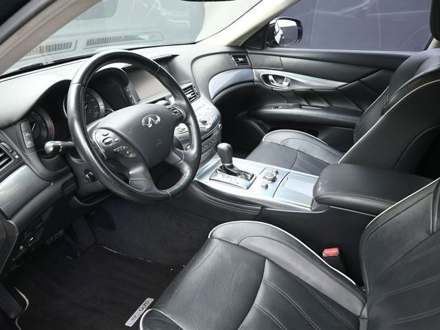 2017 INFINITI Q70L 3.7