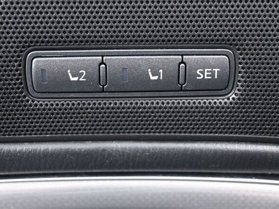 2017 INFINITI Q70L 3.7