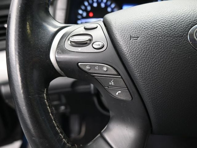 2017 INFINITI Q70L 3.7