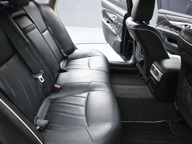 2017 INFINITI Q70L 3.7