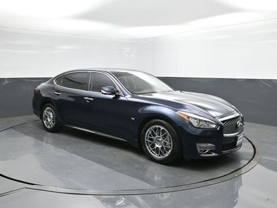 2017 INFINITI Q70L 3.7