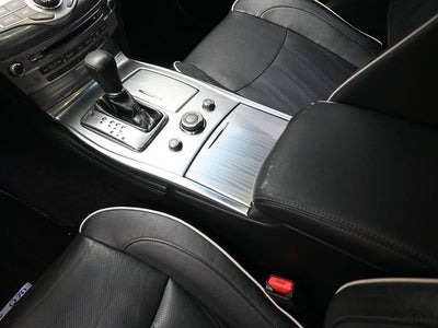 2017 INFINITI Q70L 3.7