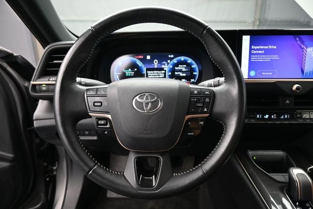 2025 Toyota Crown XLE