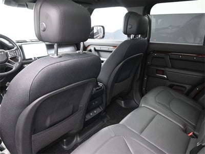 2025 Land Rover Defender 110 Sedona Red