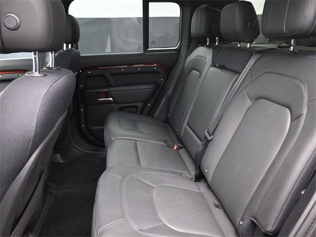 2025 Land Rover Defender 110 Sedona Red