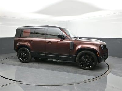 2025 Land Rover Defender 110 Sedona Red