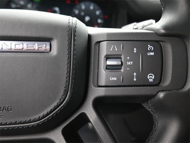 2025 Land Rover Defender 110 Sedona Red