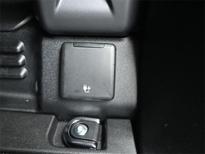 2025 Land Rover Defender 110 Sedona Red