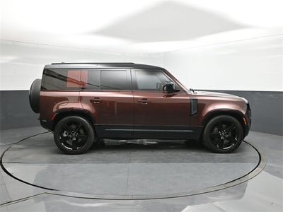 2025 Land Rover Defender 110 Sedona Red