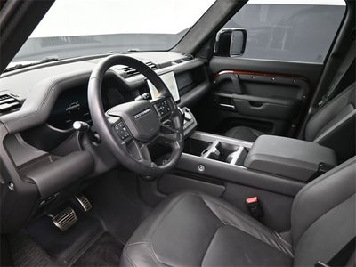 2025 Land Rover Defender 110 Sedona Red