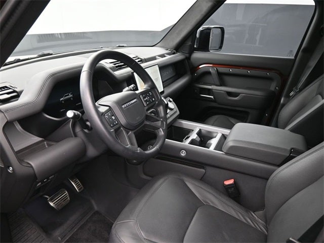 2025 Land Rover Defender 110 Sedona Red