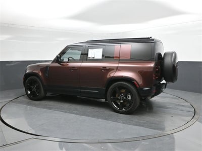 2025 Land Rover Defender 110 Sedona Red