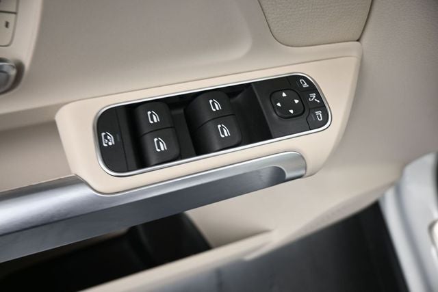 2023 Mercedes-Benz GLB GLB 250