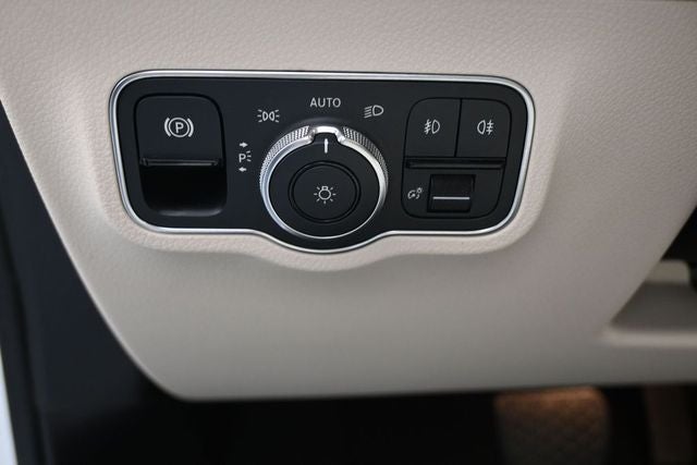 2023 Mercedes-Benz GLB GLB 250