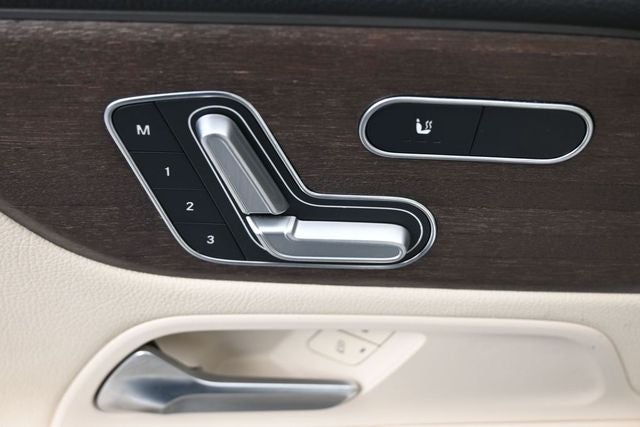 2023 Mercedes-Benz GLB GLB 250