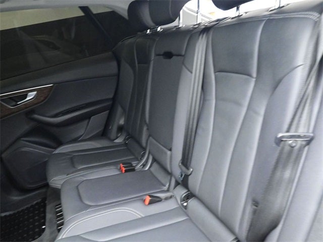 2023 Audi Q8 55 Premium quattro