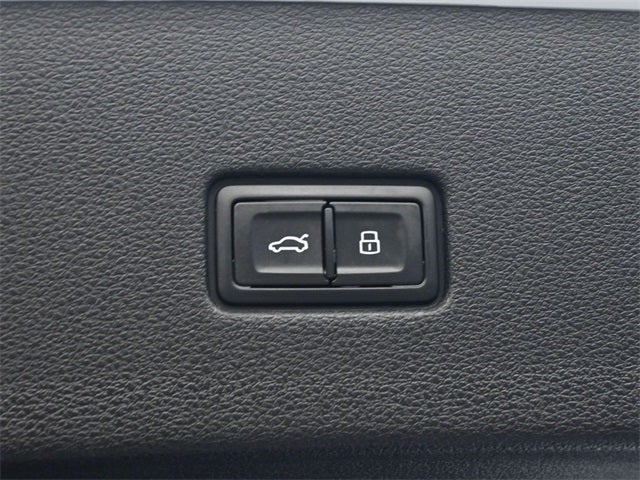 2023 Audi Q8 55 Premium quattro