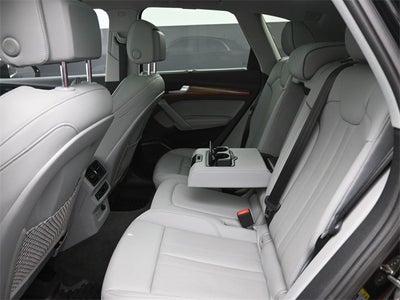 2022 Audi Q5 45 S line Prestige quattro