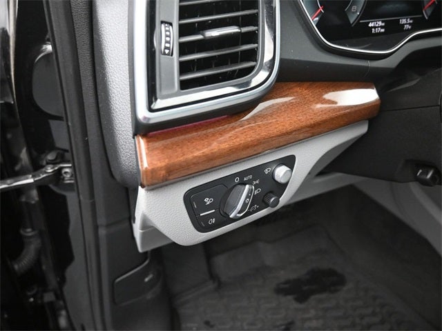 2022 Audi Q5 45 S line Prestige quattro