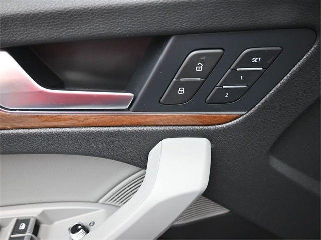 2022 Audi Q5 45 S line Prestige quattro