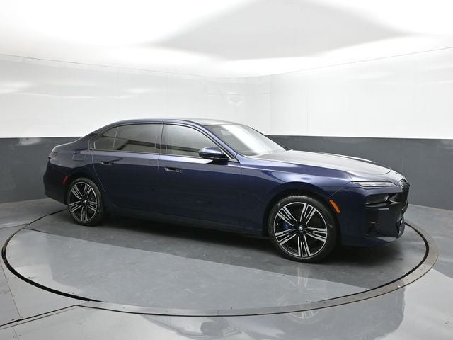 2025 BMW 7 Series 760i xDrive