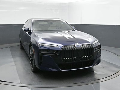2025 BMW 7 Series 760i xDrive