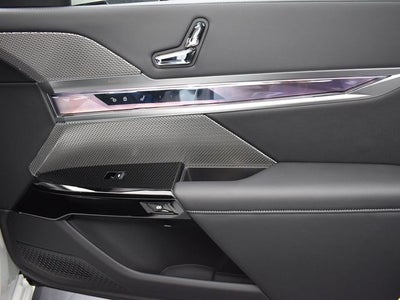 2024 BMW 7 Series 750E