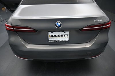 2024 BMW 5 Series 530i