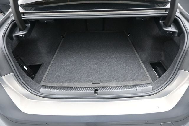 2024 BMW 5 Series 530i