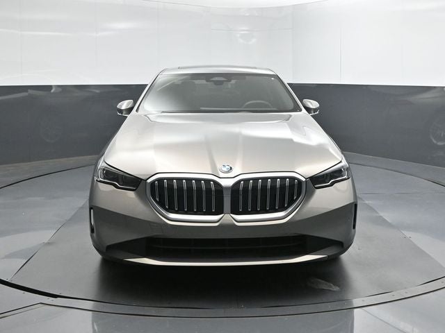 2024 BMW 5 Series 530i