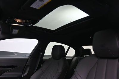 2024 BMW 5 Series 530i
