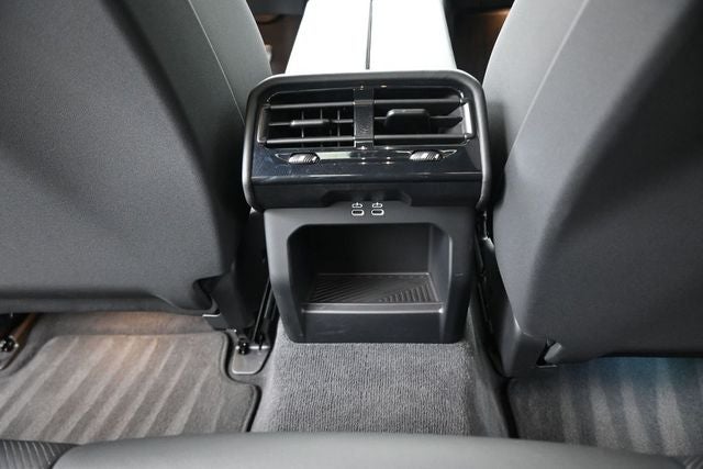 2024 BMW 5 Series 530i