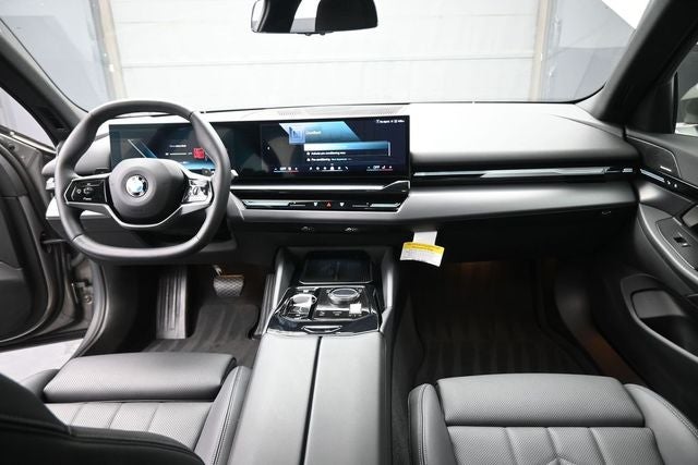 2024 BMW 5 Series 530i